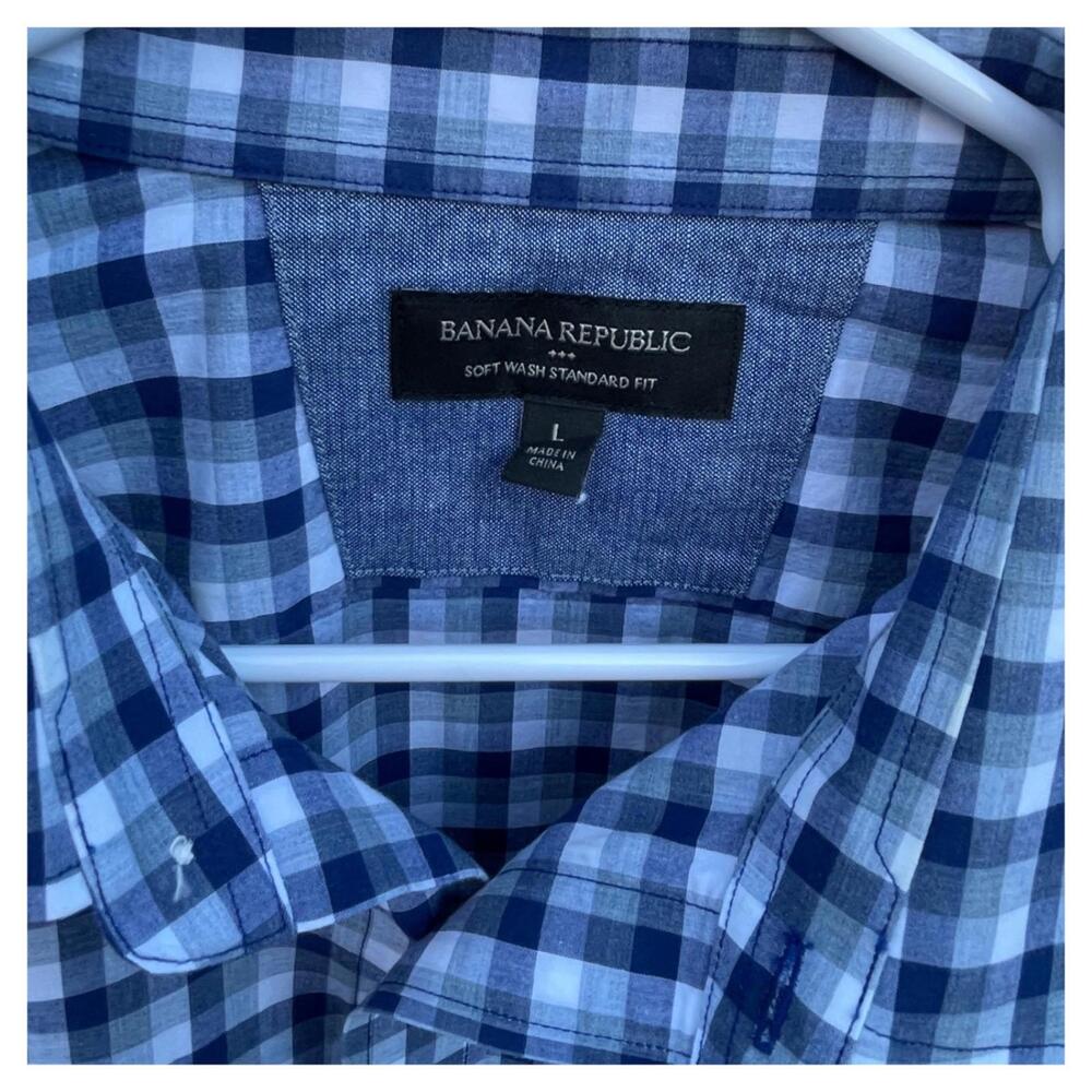 Banana Republic Men’s L Button Down Shirt Blue Check Soft-Wash Standard Fit Exce - Picture 3 of 9